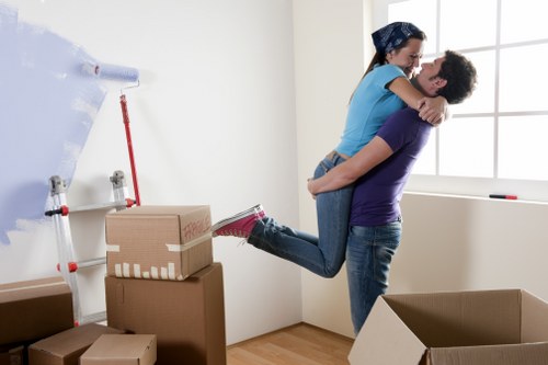 Local packing service materials suited to Kingston Vale homes with limited access
